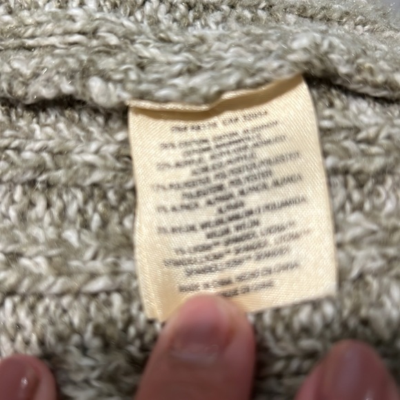 🛍️Angel of the North Women's cardigan sweater - Picture 9 of 10